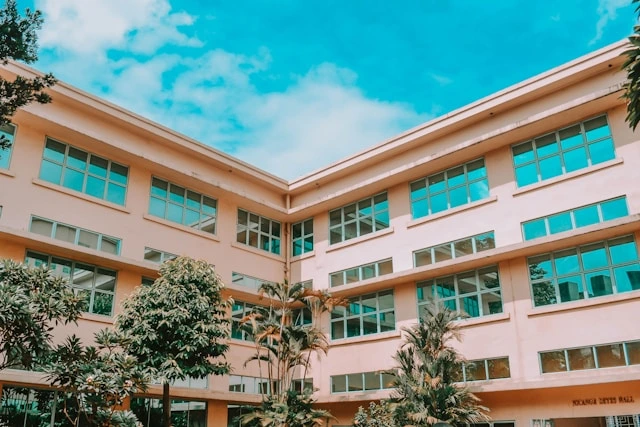 Sekolah Kencanamaje